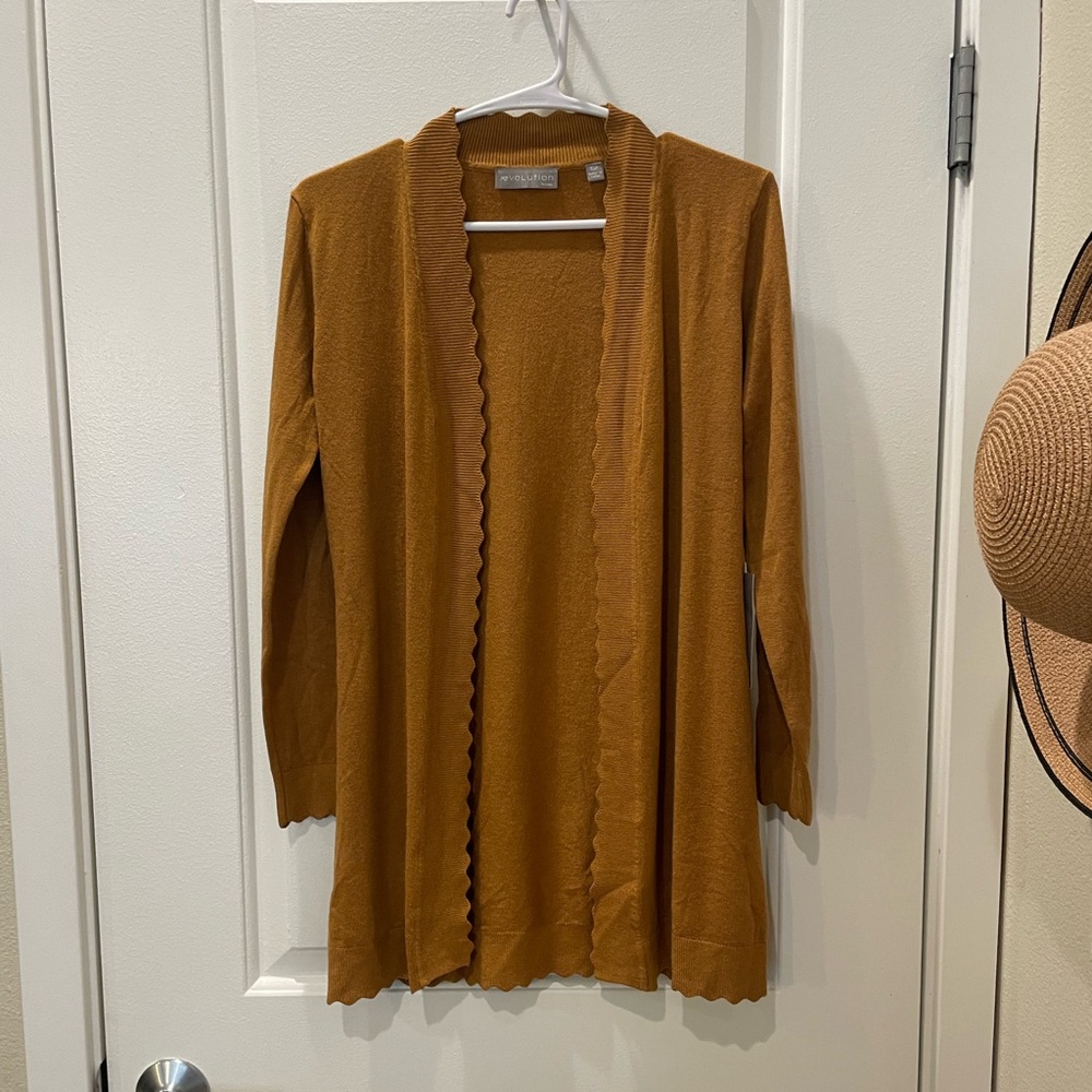 NEW…StitchFix Evolution by Cyrus Scalloped Edge Open Front Cardigan Sweater - Picture 2 of 4
